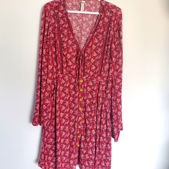 AMERICAN RAG CIE Juniors Floral Printed Bell Sleeve Mini Dress - Size Large - Picture 6 of 16